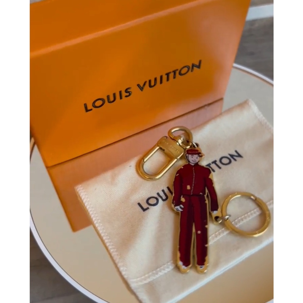 Louis Vuitton very rare Le Groom bag charm key ring - Picture 2 of 7